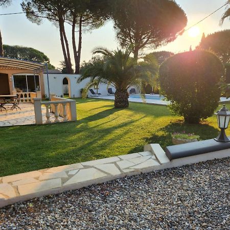 アンデューズ La Bastide Bleueヴィラ エクステリア 写真