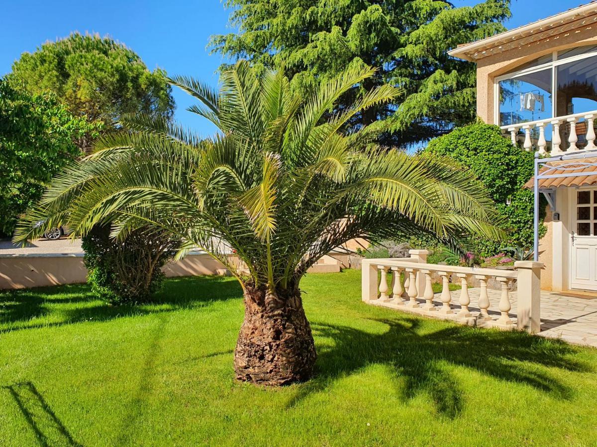 アンデューズ La Bastide Bleueヴィラ エクステリア 写真